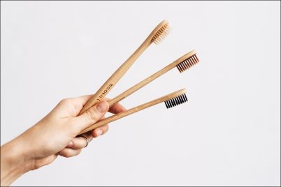 wooden tooth brushes